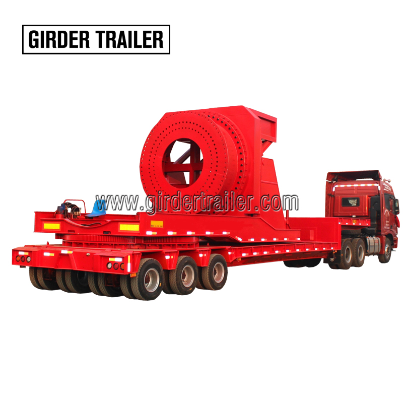 Wind blade adapter mounted on lowbed trailer